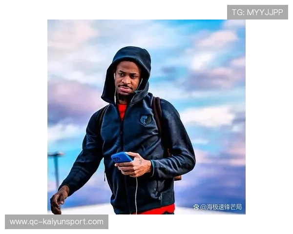 莫兰特腾空暴扣锁定胜局，灰熊五人双位数